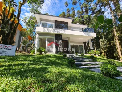 Casa de Condomínio com 4 Quartos à venda, 321m² no Centro, Canela