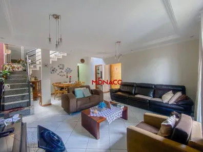 Casa de Condomínio com 5 Quartos à venda, 300m² no Parque Jamaica, Londrina