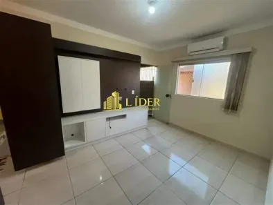 Casa com 2 Quartos à venda, 60m² no Novo Mundo, Uberlândia