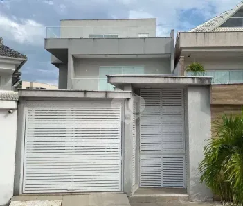 Casa de Condomínio com 5 Quartos para alugar, 342m² no Recreio dos Bandeirantes, Rio de Janeiro