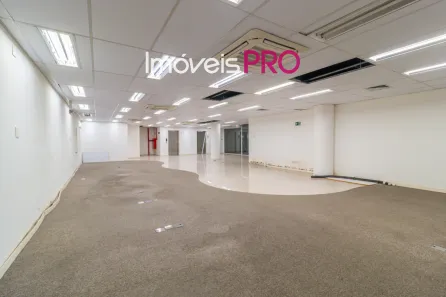 Prédio Comercial para alugar, 2145m² no Campo Belo, São Paulo