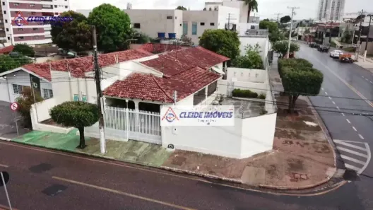 Imóvel Comercial com 3 Quartos à venda, 590m² no Altos da Glória, Cuiabá