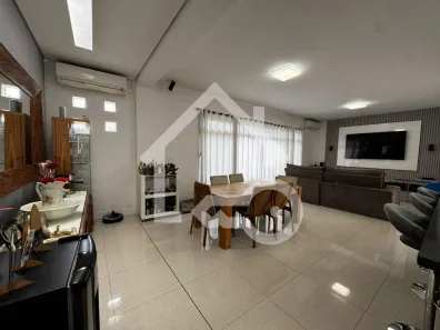 Casa com 3 Quartos à venda, 230m² no Rudge Ramos, São Bernardo do Campo