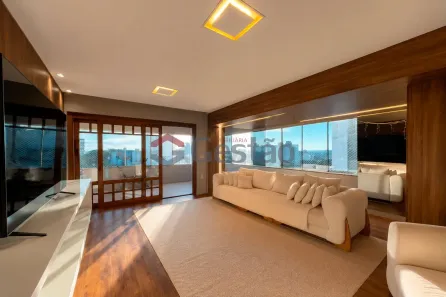 Apartamento com 3 Quartos à venda, 196m² no Centro, Canoas