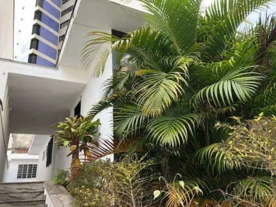 Casa com 3 Quartos à venda, 300m² no Vila Bastos, Santo André