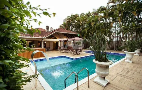 Casa com 6 Quartos para alugar, 1000m² no Centro, Balneário Camboriú