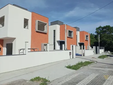Casa com 3 Quartos à venda, 128m² no São João do Rio Vermelho, Florianópolis