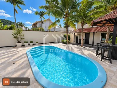 Casa com 3 Quartos à venda, 301m² no Ressacada, Itajaí