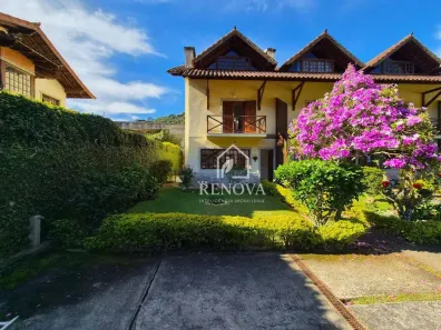 Casa de Condomínio com 3 Quartos para alugar, 155m² no Ermitage, Teresópolis