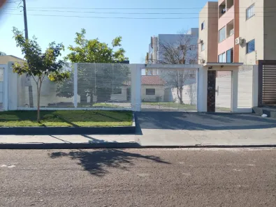 Casa com 2 Quartos para alugar, 60m² no Vila Aurora, Dourados