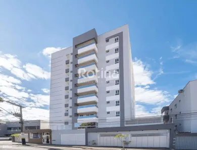 Apartamento com 2 Quartos à venda, 55m² no Segismundo Pereira, Uberlândia