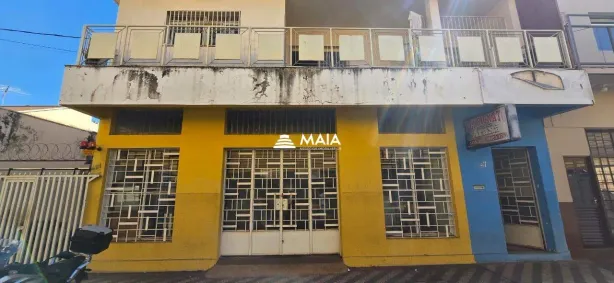 Sala Comercial à venda, 696m² no Centro, Uberaba