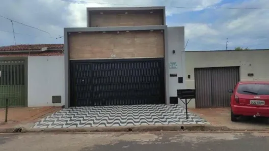 Casa com 3 Quartos à venda, 208m² no Setor Pauzanes, Rio Verde