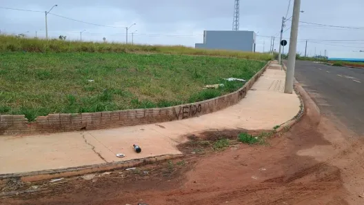 Lote/Terreno à venda, 200m² no Residencial e Empresarial Ascolo Martin, São José do Rio Preto