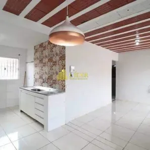 Casa com 3 Quartos para alugar, 150m² no Presidente Roosevelt, Uberlândia
