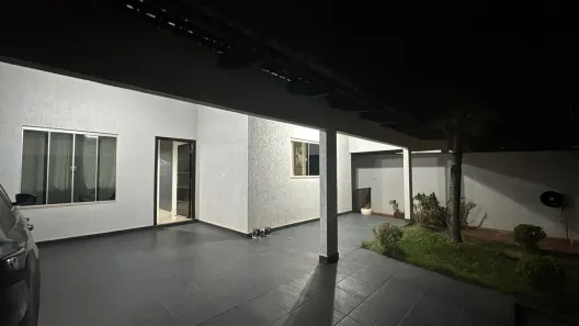Casa com 3 Quartos para alugar, 215m² no Setor Cristina II Expansão, Trindade