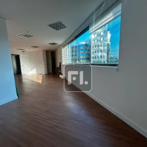 Sala Comercial para alugar, 59m² no Dezoito do Forte Empresarial/Alphaville., Barueri