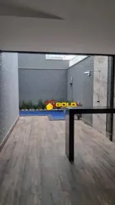 Casa com 3 Quartos à venda, 170m² no Novo Mundo, Uberlândia