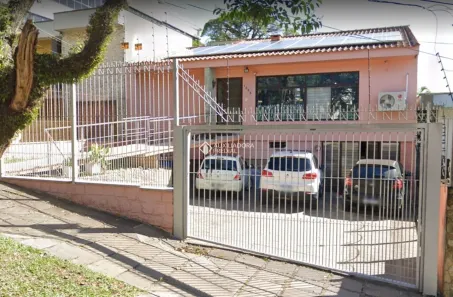 Sobrado com 6 Quartos à venda, 550m² no Menino Deus, Porto Alegre