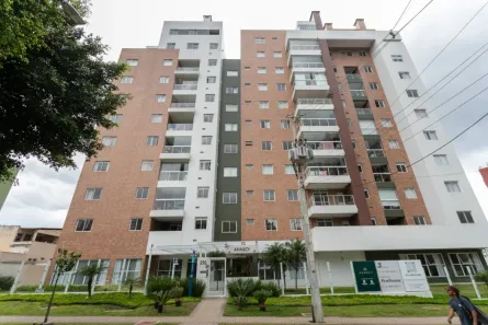 Apartamento com 3 Quartos para alugar, 93m² no Mercês, Curitiba