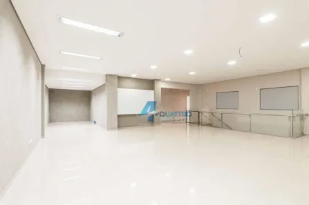 Sala Comercial para alugar, 377m² no Ipanema, Londrina