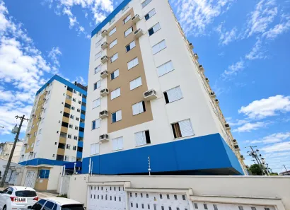 Apartamento com 2 Quartos para alugar, 58m² no Rio Maina, Criciúma
