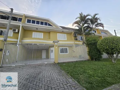 Sobrado com 3 Quartos para alugar, 175m² no Hauer, Curitiba