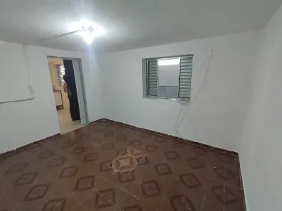 Casa com 1 Quarto para alugar, 30m² no Jaguaré, São Paulo