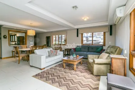 Casa com 3 Quartos à venda, 230m² no Tristeza, Porto Alegre