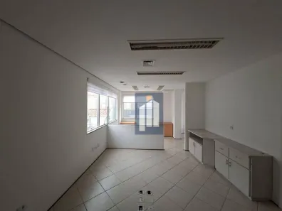 Sala Comercial para alugar, 70m² no Água Branca, São Paulo