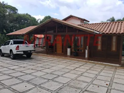 Casa de Condomínio com 5 Quartos à venda, 260m² no Caraguatá, Mairiporã