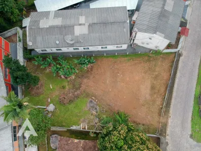 Lote/Terreno à venda, 612m² no Badenfurt, Blumenau