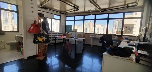 Sala Comercial à venda, 40m² no Santo Amaro, São Paulo