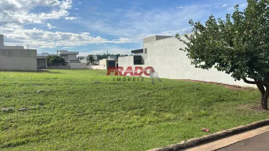 Lote/Terreno à venda, 541m² no Centro, Porto Rico