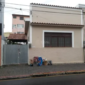 Casa com 4 Quartos à venda, 150m² no Centro, Campos dos Goytacazes