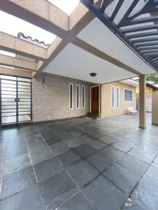 Sobrado com 5 Quartos à venda, 260m² no Cidade São Francisco, São Paulo