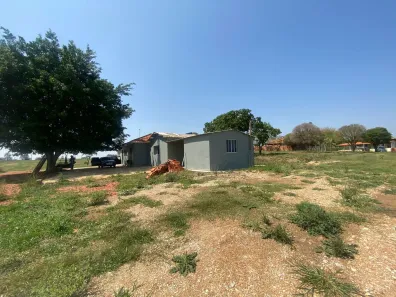 Fazenda/Sítio com 2 Quartos à venda, 48400m² no Centro, Porangaba