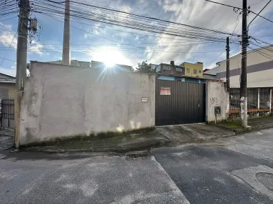Lote/Terreno à venda, 180m² no Barreiros, São José