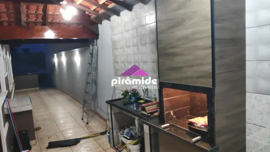 Casa com 3 Quartos à venda, 130m² no Loteamento Villa Branca, Jacareí