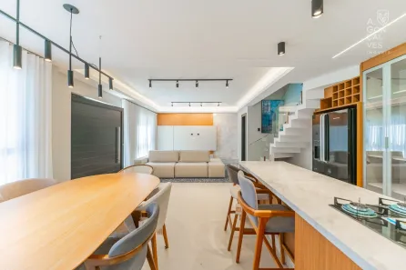 Casa de Condomínio com 3 Quartos à venda, 178m² no Santa Felicidade, Curitiba