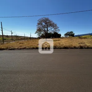 Lote/Terreno à venda, 2521m² no Loteamento Empresarial Taiaman, Uberlândia