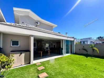 Casa de Condomínio com 3 Quartos à venda, 240m² no Urbanova V, São José dos Campos