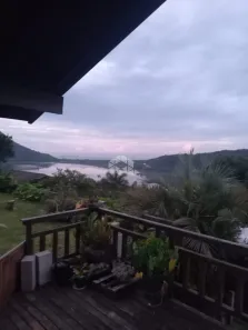 Casa com 3 Quartos à venda, 250m² no Macacu, Garopaba