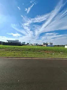 Lote/Terreno à venda, 280m² no Residencial Village Damha III, Araraquara