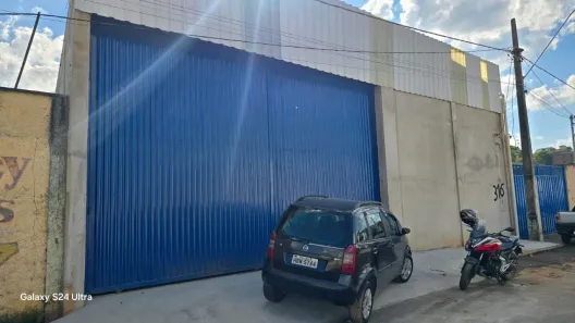 Galpão/Depósito/Armazém para alugar, 450m² no Parque São João Del Rey (Colônia do Marçal), São João Del Rei