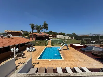 Fazenda/Sítio com 6 Quartos à venda, 1946m² no , Itu