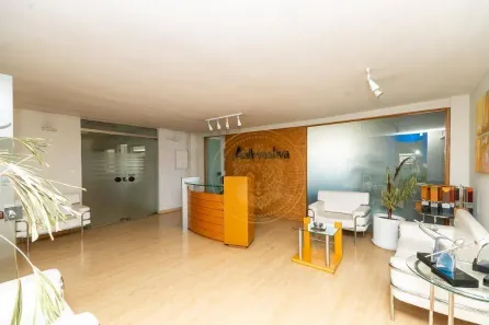 Sala Comercial para alugar, 220m² no Seminário, Curitiba