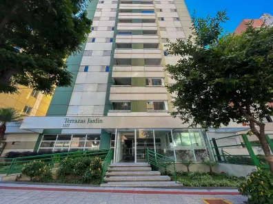 Apartamento com 2 Quartos para alugar, 76m² no Centro, Londrina