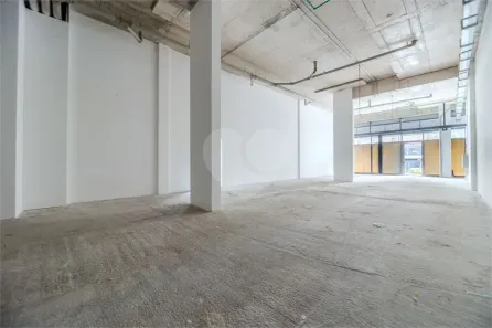 Ponto Comercial para alugar, 855m² no Pinheiros, São Paulo