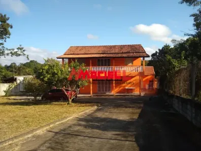 Fazenda/Sítio com 5 Quartos à venda, 211m² no Portal Mantiqueira, Caçapava